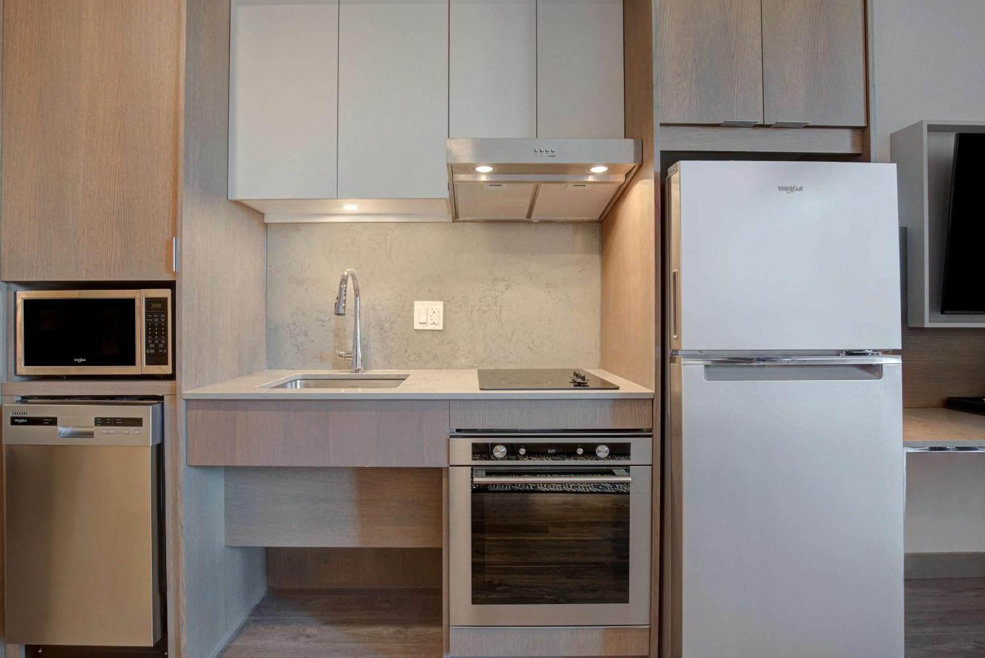 Hampton Inn Montreal Downtown, Qc — Photos 3